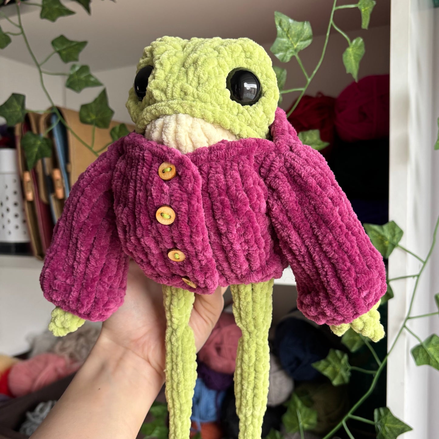 Duża pluszowa żabka