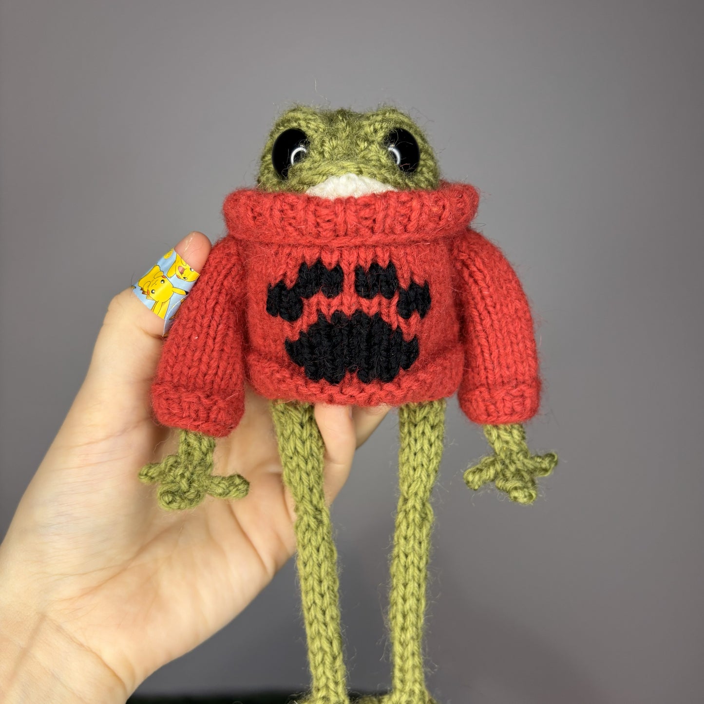 Żabka z łapą (bez breloczka)