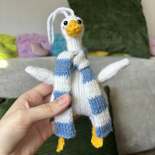 Breloczek Kaczka w szaliku