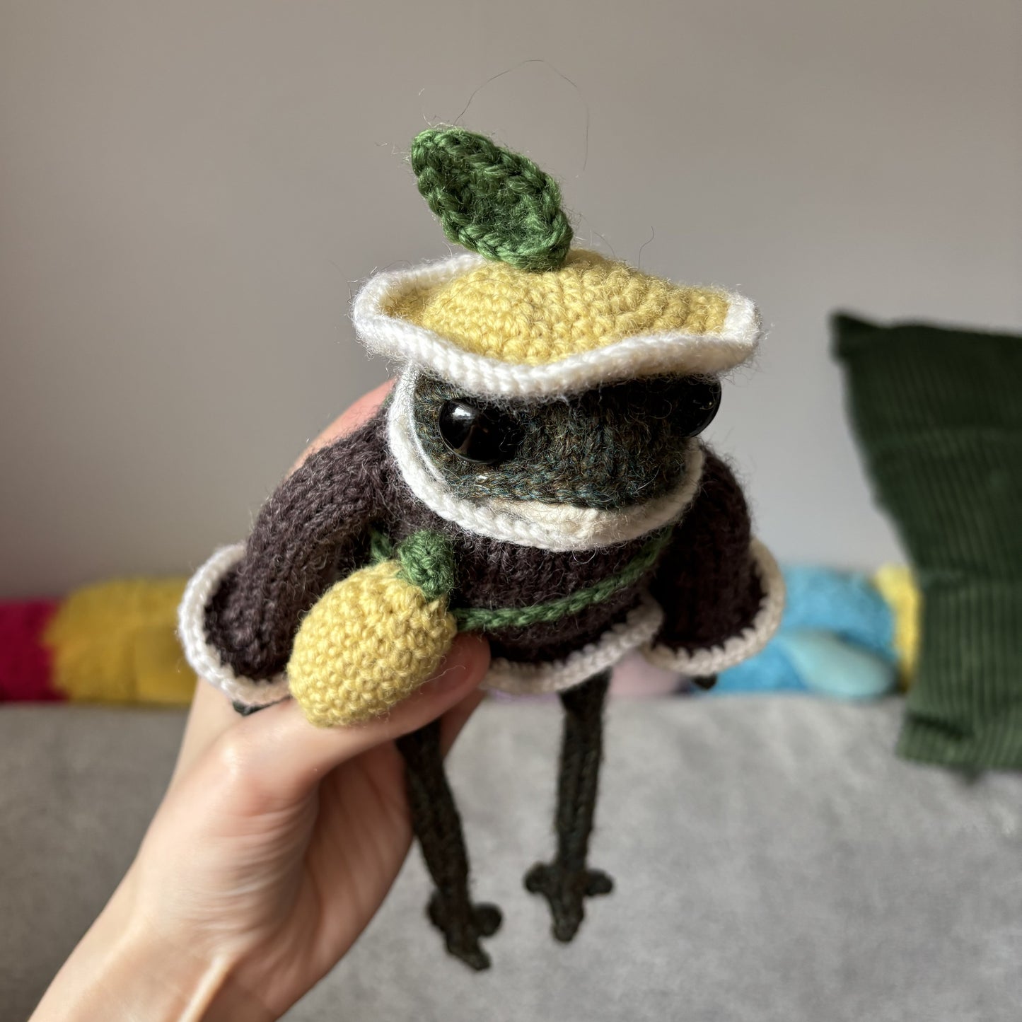 Maskotka Żabka cytrynka