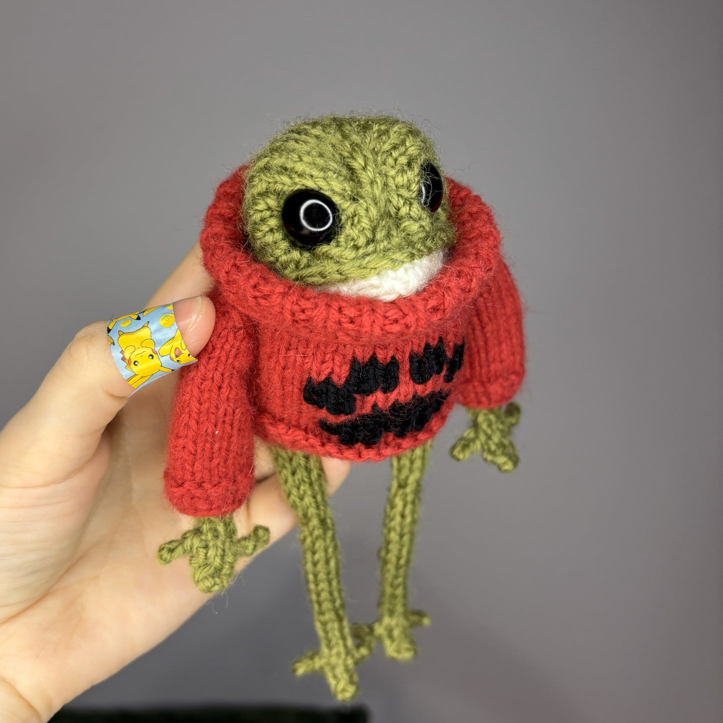 Żabka z łapą (bez breloczka)