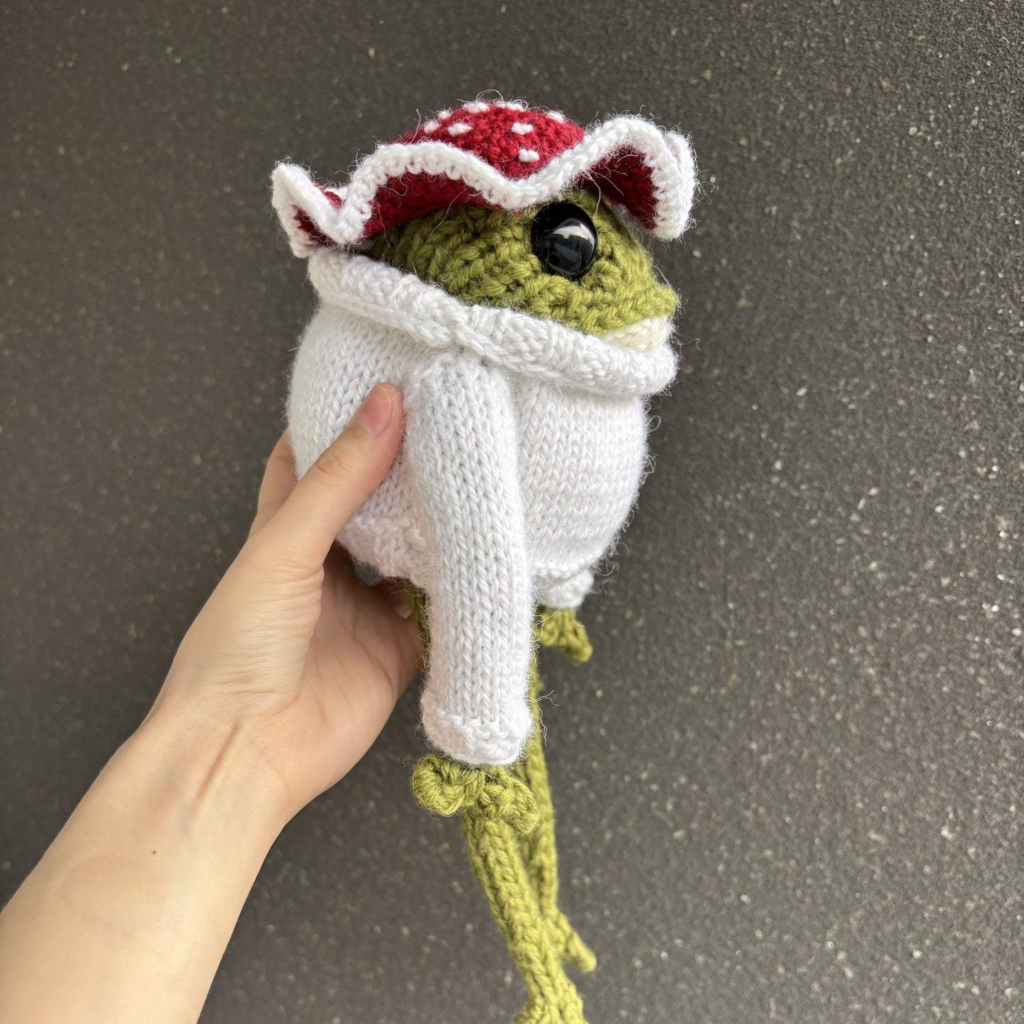 Żabka-muchomorek XXL