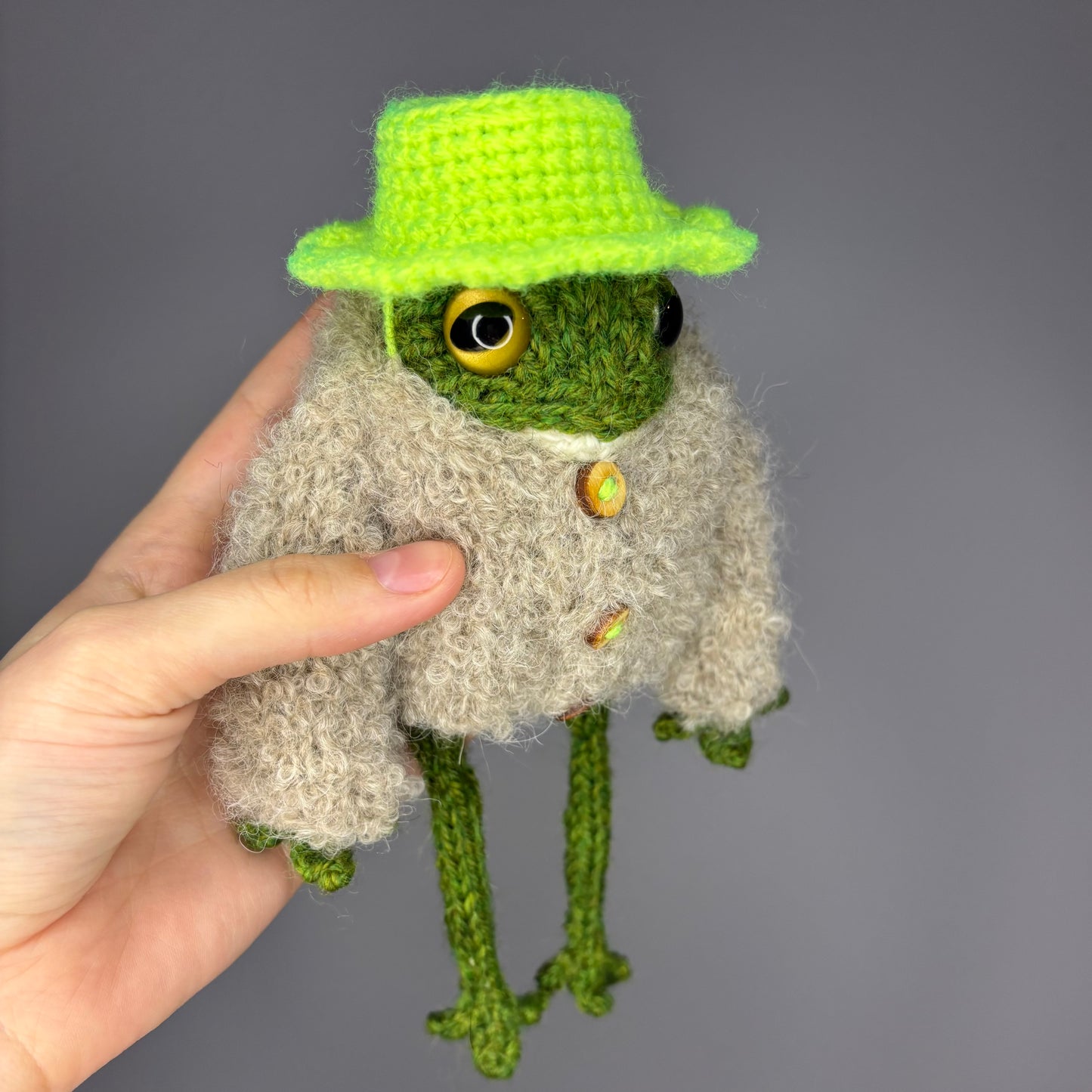 Żabka w neonowym kapeluszu (bez breloczka)