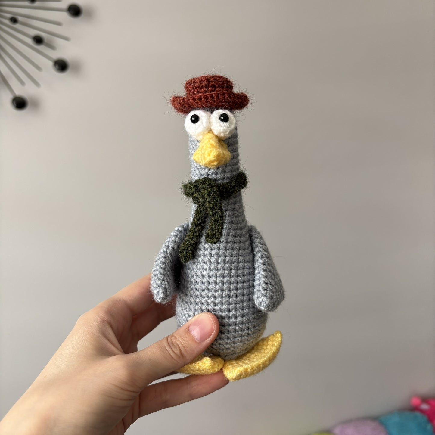 Maskotka Gęś w kapeluszu