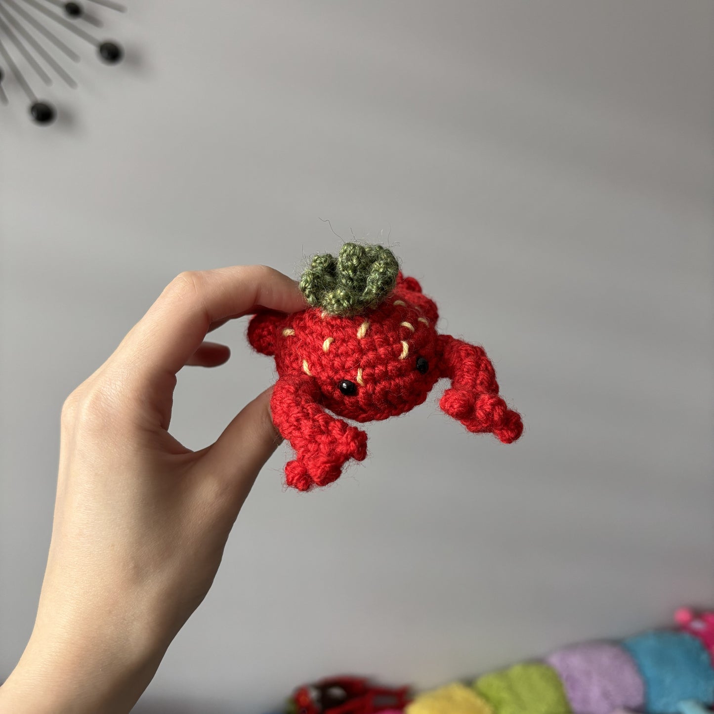 Mini Żabka-truskawka